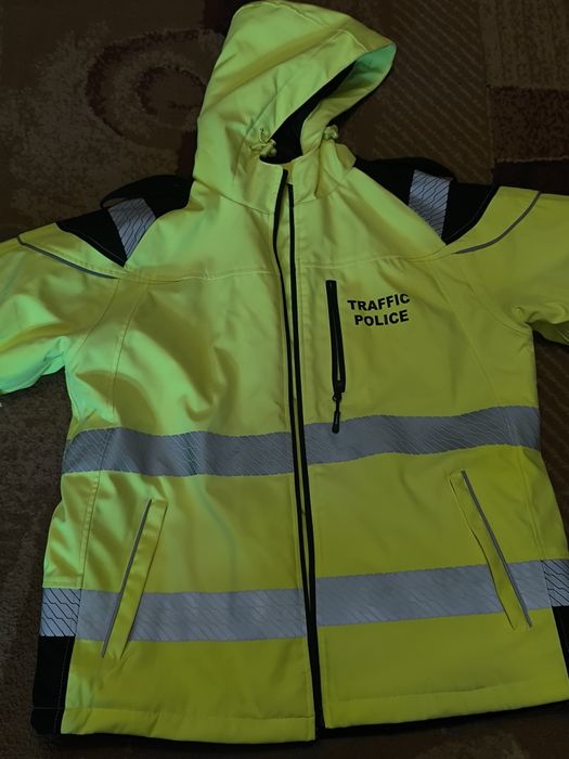 Светлоотразително Софтшел яке Пънта полиция