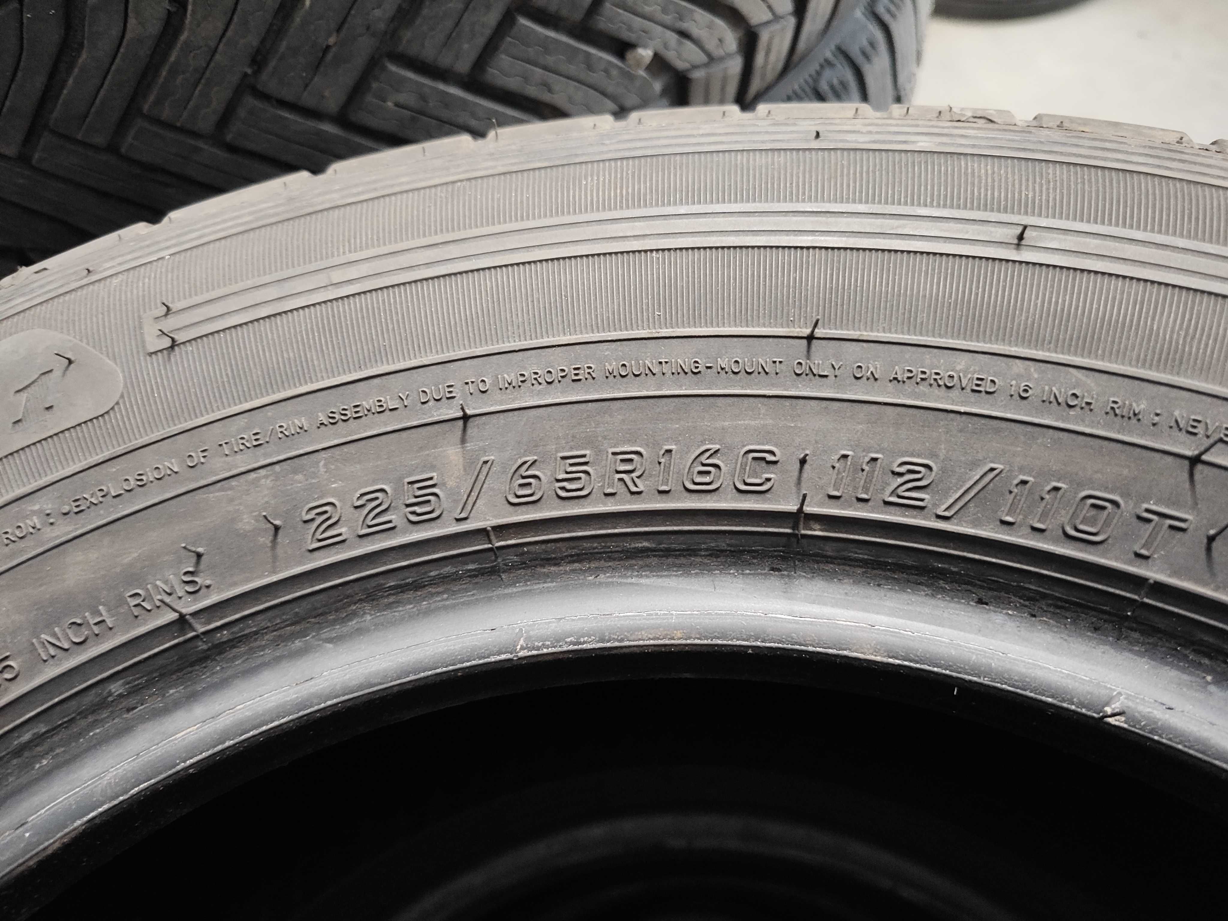 4бр.летни гуми 225/65/16C Falken