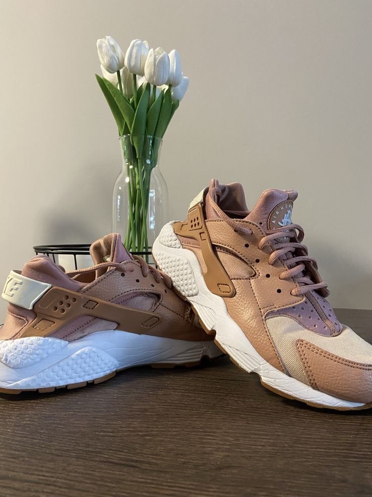 Nike Huarache Rose Gold; дамски; размер 38,5