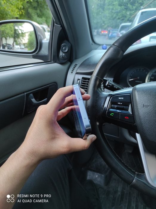 Samsung A55  8/256gb idial holatda