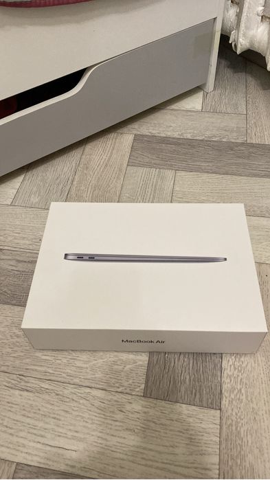 Продам срочно Macbook air 256 GB