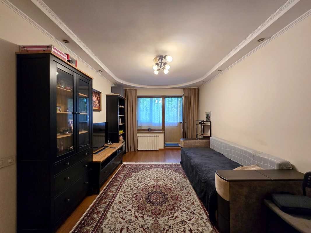 Продам 3х комнатную квартиру Орбита 2