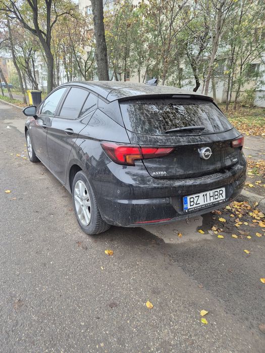 Vând Opel astra k