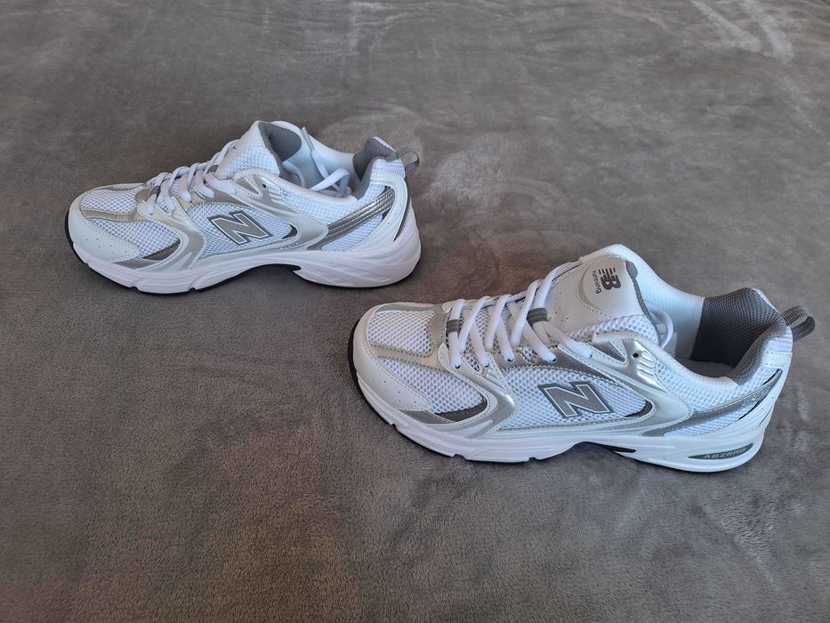 New Balance 530 Silver | White