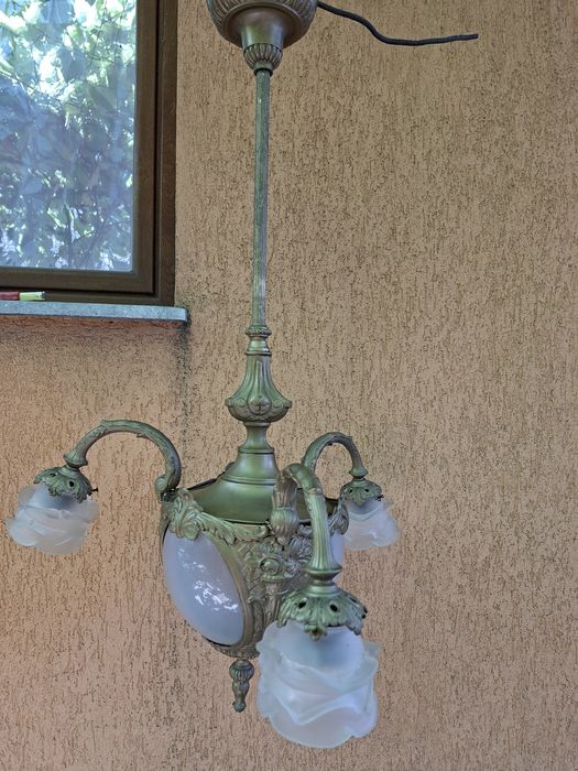 Candelabru din bronz