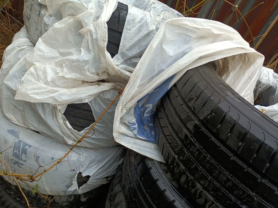 Гуми Goodyear 245 45 18 4бр.