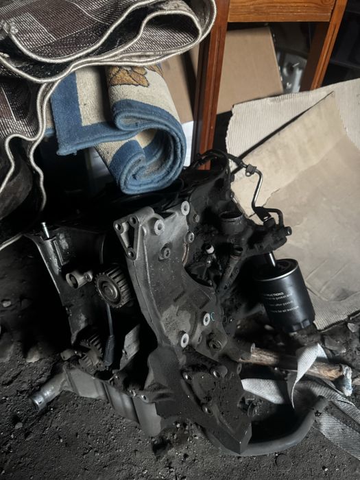 Продам блок 1.8 турбо пассат б5