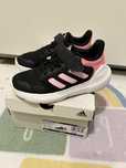 Маратонки  и сандали за момиче Biomecanics Superfit Adidas
