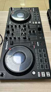 Контроллер DJ Numark FX Platinum
