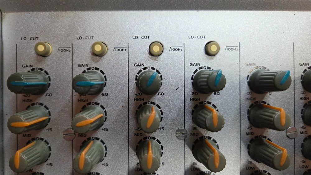 Soundking AS 802 A