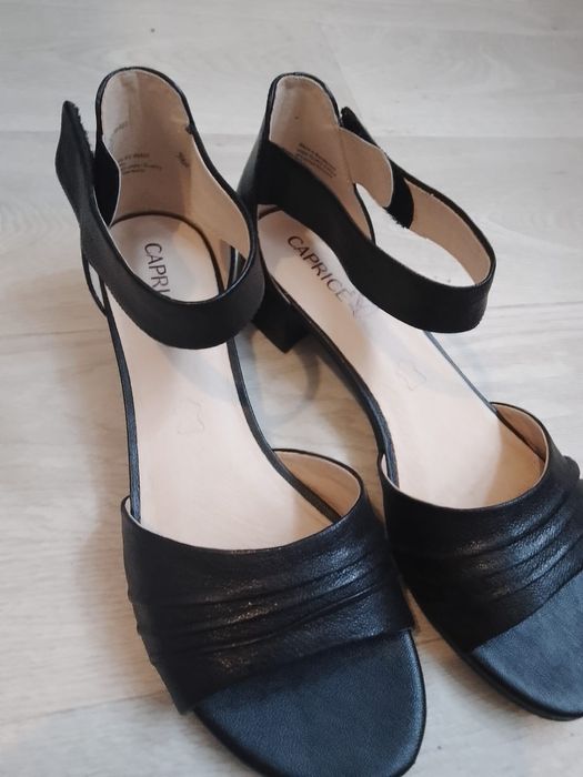 Босоножки Respect фирма Capris