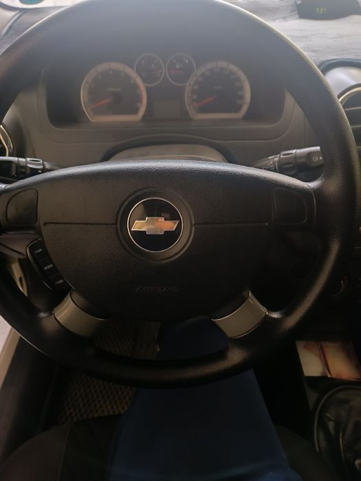 Nexia 3 arzon narxda sotiladi