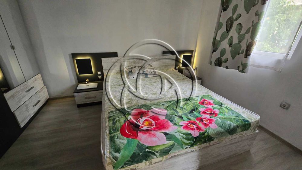 Нов апартамент в Изгрев с вътрешен дор