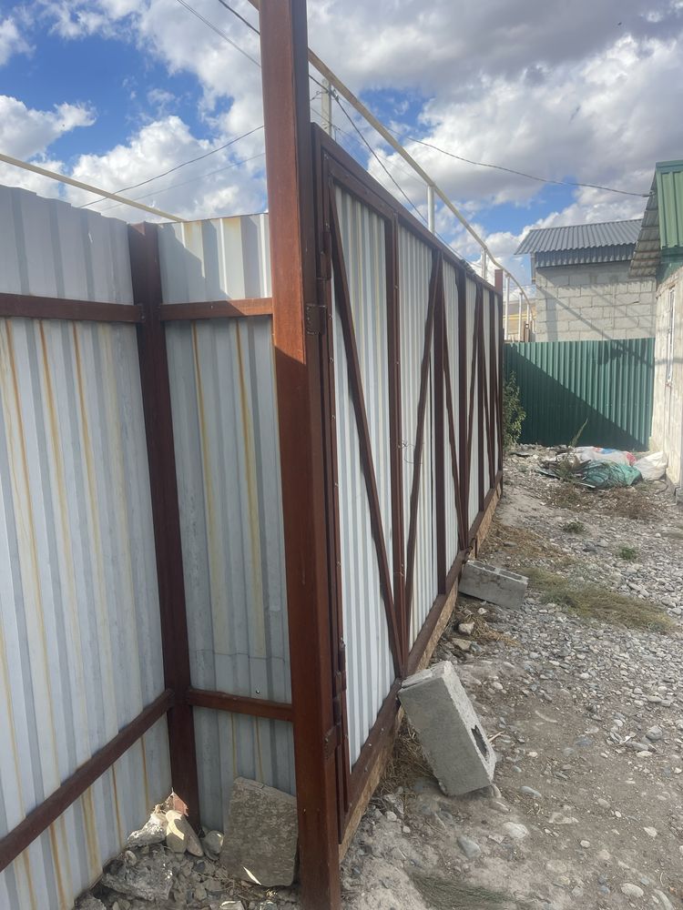 Срочно продам 2 комнатную времянку
