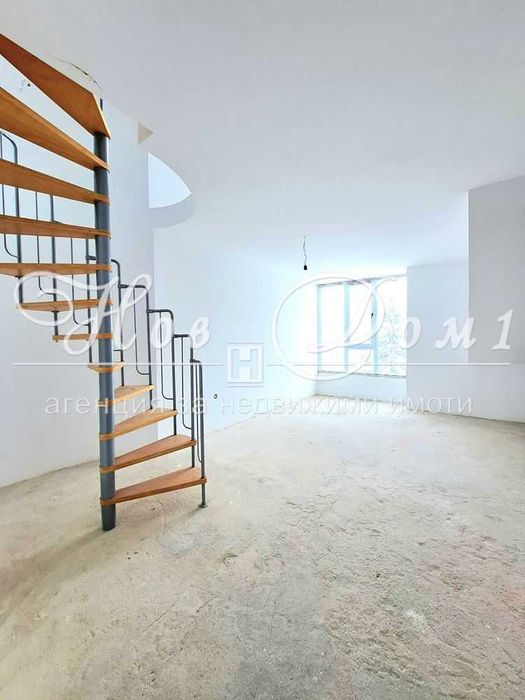 Продава се Мезонет в Варна, Зимно кино Тракия - 136 кв.м за 1258 €/кв.м - Снимка #1