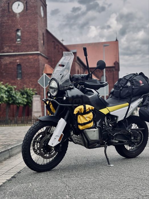 Husqvarna Norden 901 pret de iarna