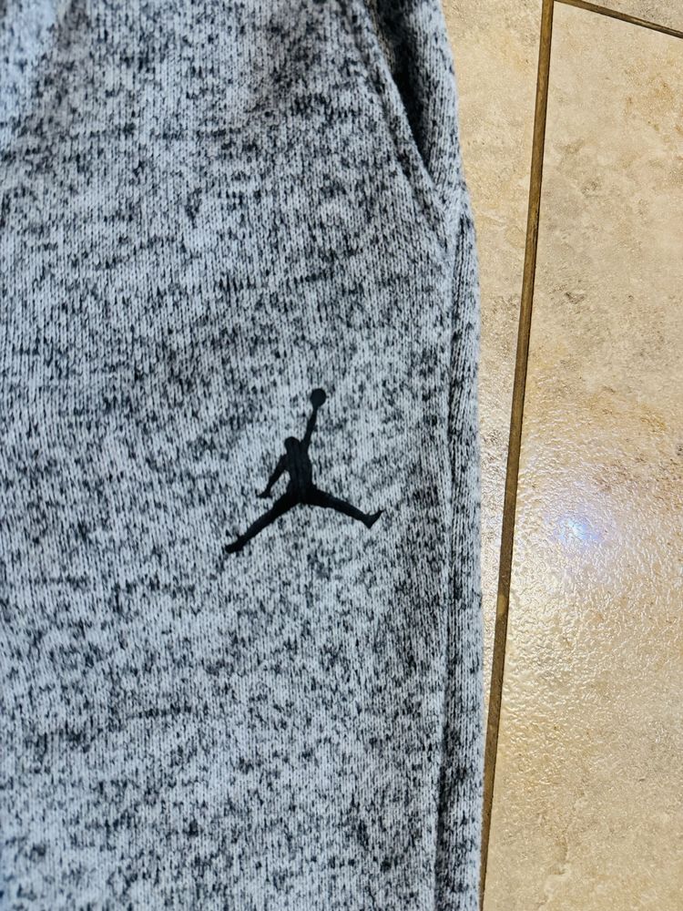 Дамско долнище Nike Air Jordan