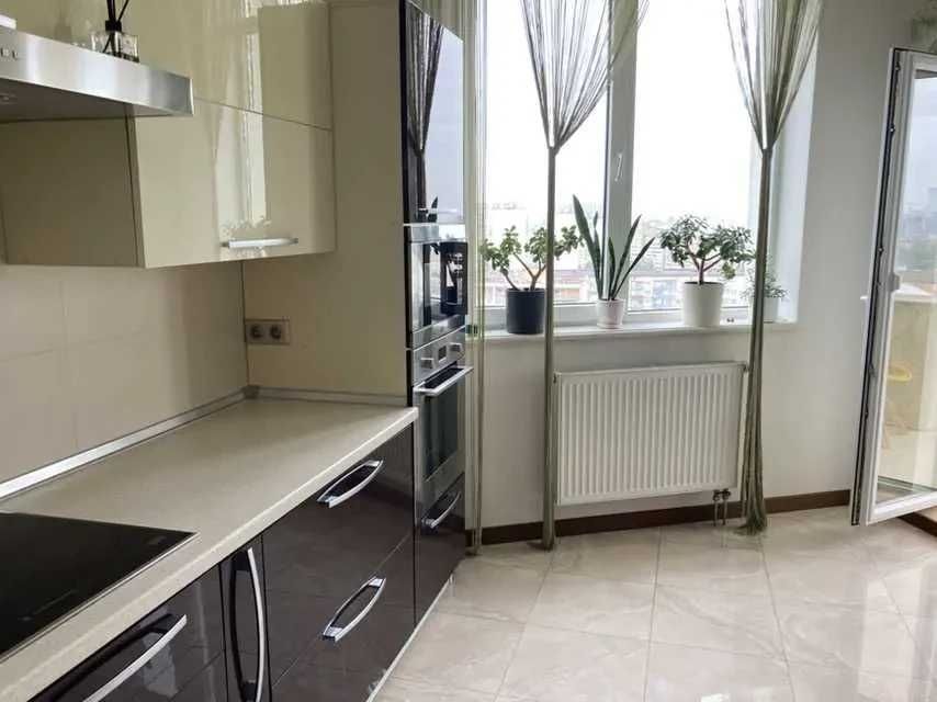 Дава се под наем Двустаен апартамент в София, Зона Б-18 - 65 кв.м за 459 € - Снимка #2