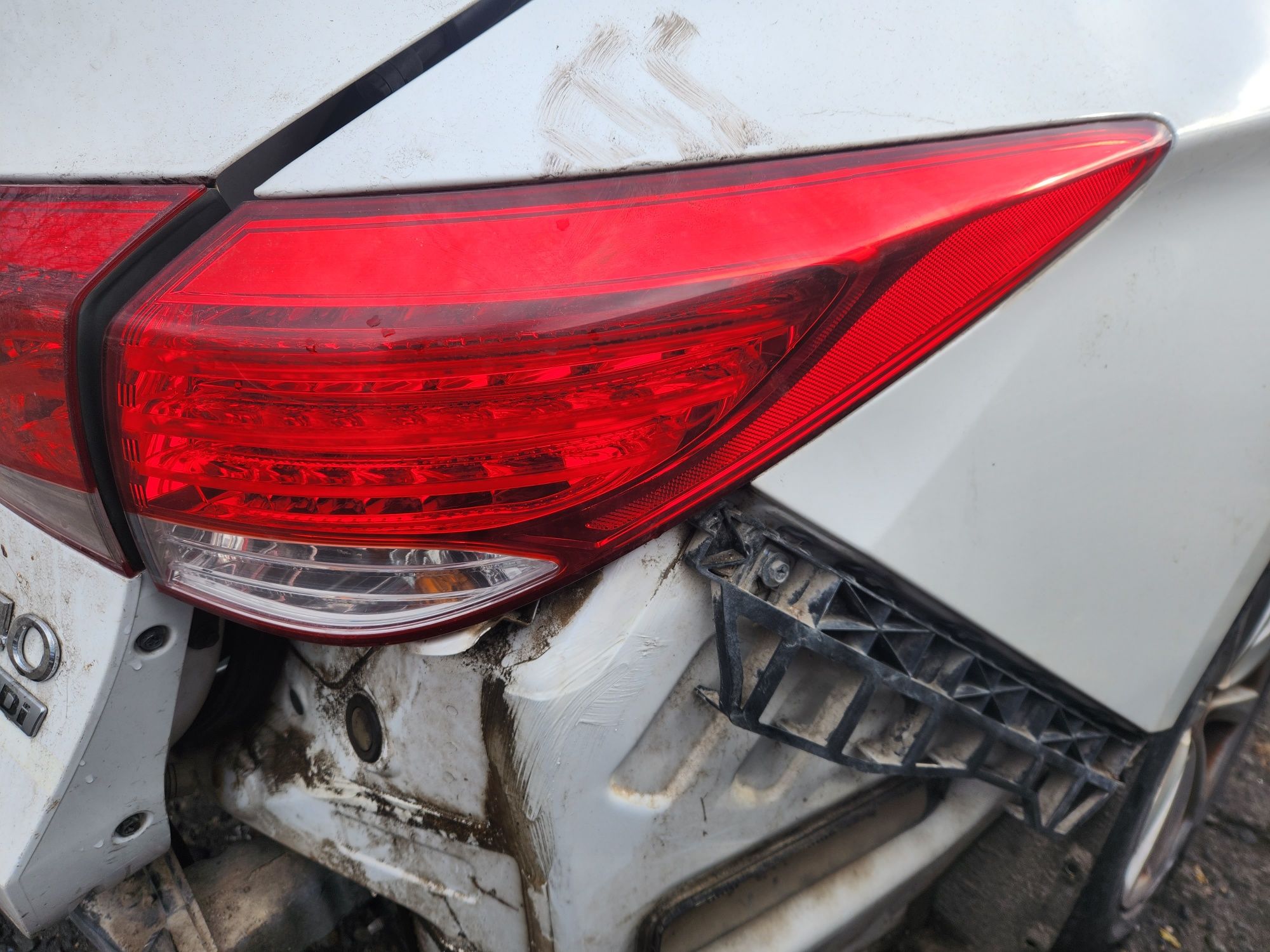 Стопове за Hyundai i40