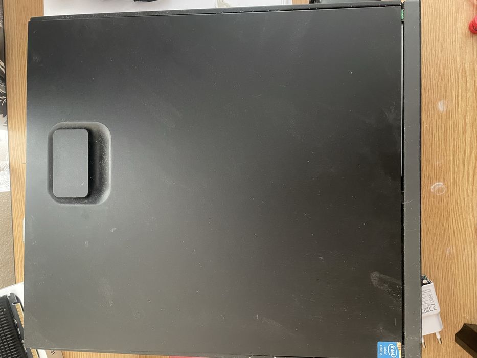 Vand calculator doar cu placa de baza in el si cu cooler