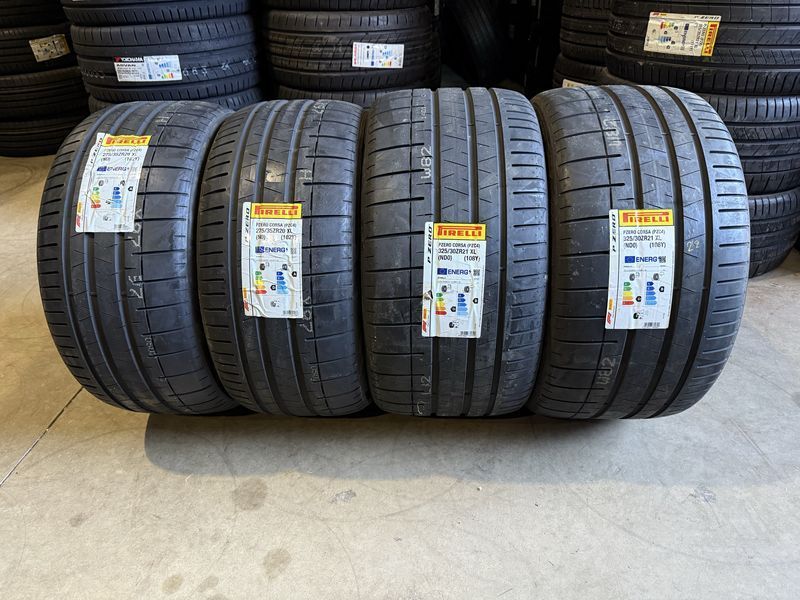 325/30/21//275/35/20 PIRELLI Pzero Corsa