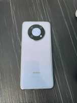 Vând Huawei nova y90