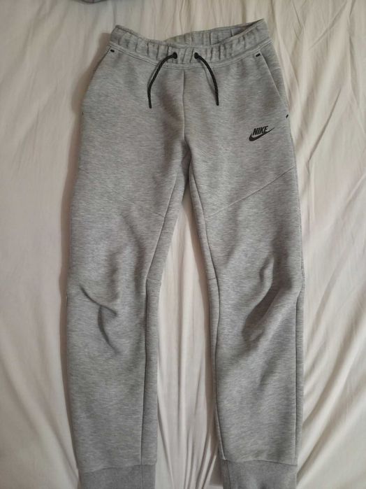 Nike tech fleece