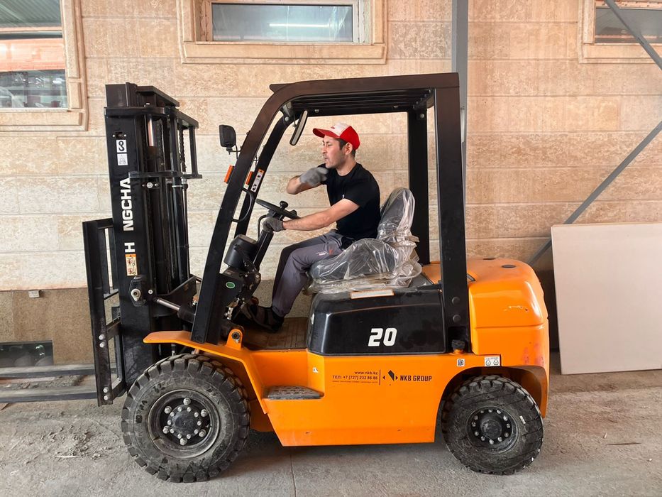 Продам кара видочный погрузчик ханча 2 тонны дизель