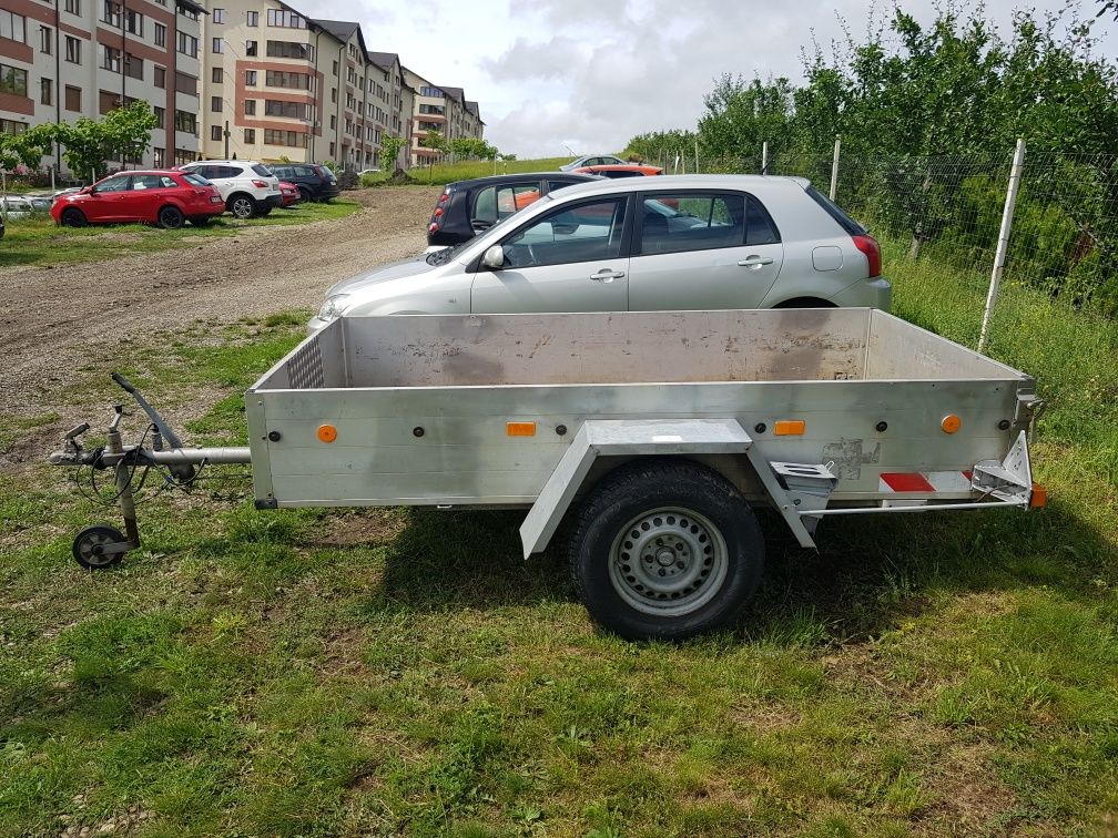 Inchiriez remorca auto - 1300 kg