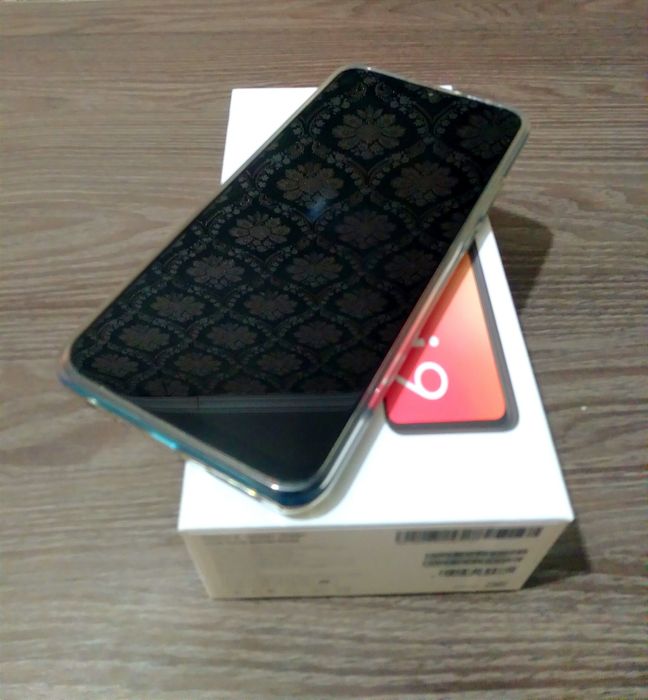 Продам Redmi 9 .
