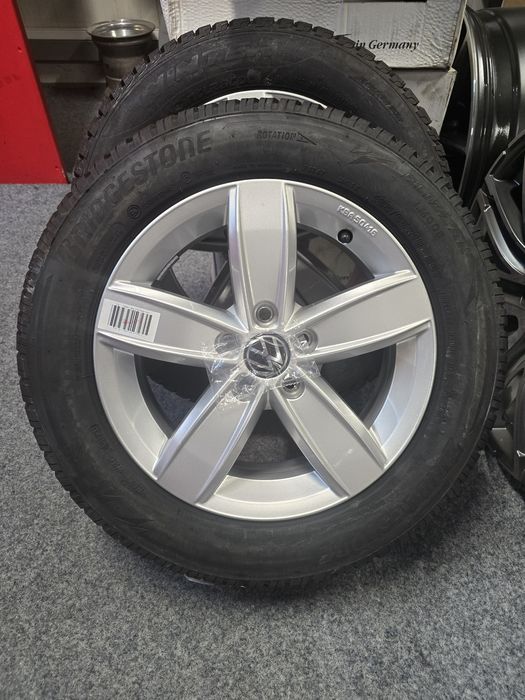 НОВИ оригинални джанти за Фолксваген,Шкода 15 5 100 гуми 185 65 15