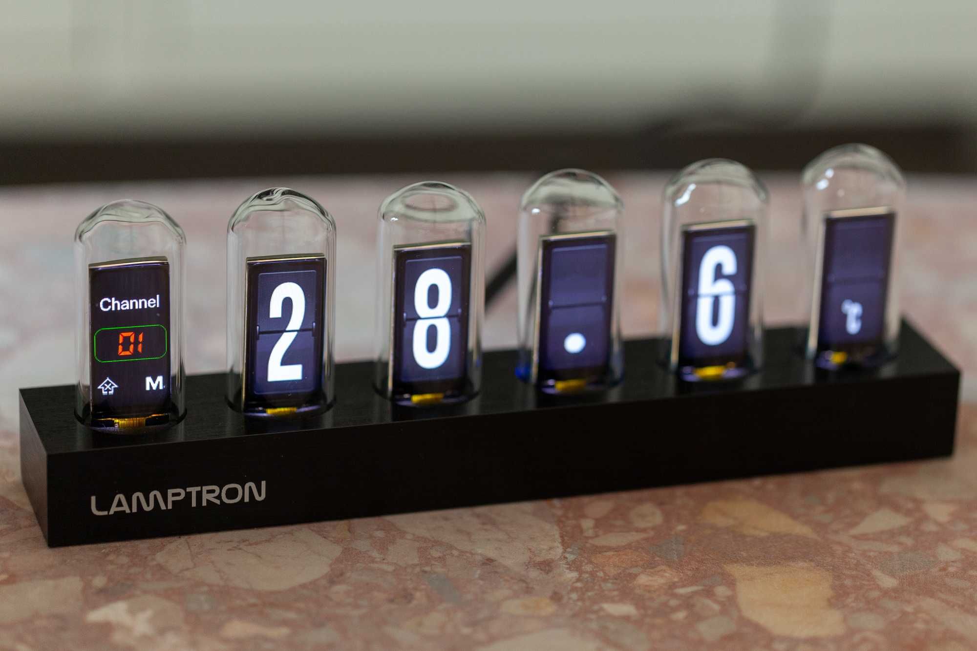 Хардверен контролер Lamptron CT625 за охлаждане и осветление