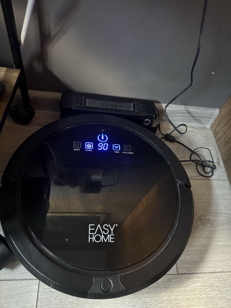 Прахосмукачка робот Easy Home