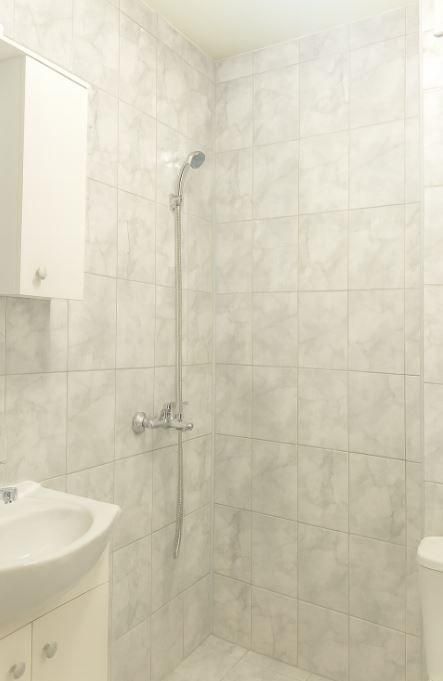 Дава се под наем Двустаен апартамент в Варна, Колхозен пазар - 50 кв.м за 398.82 € - Снимка #3