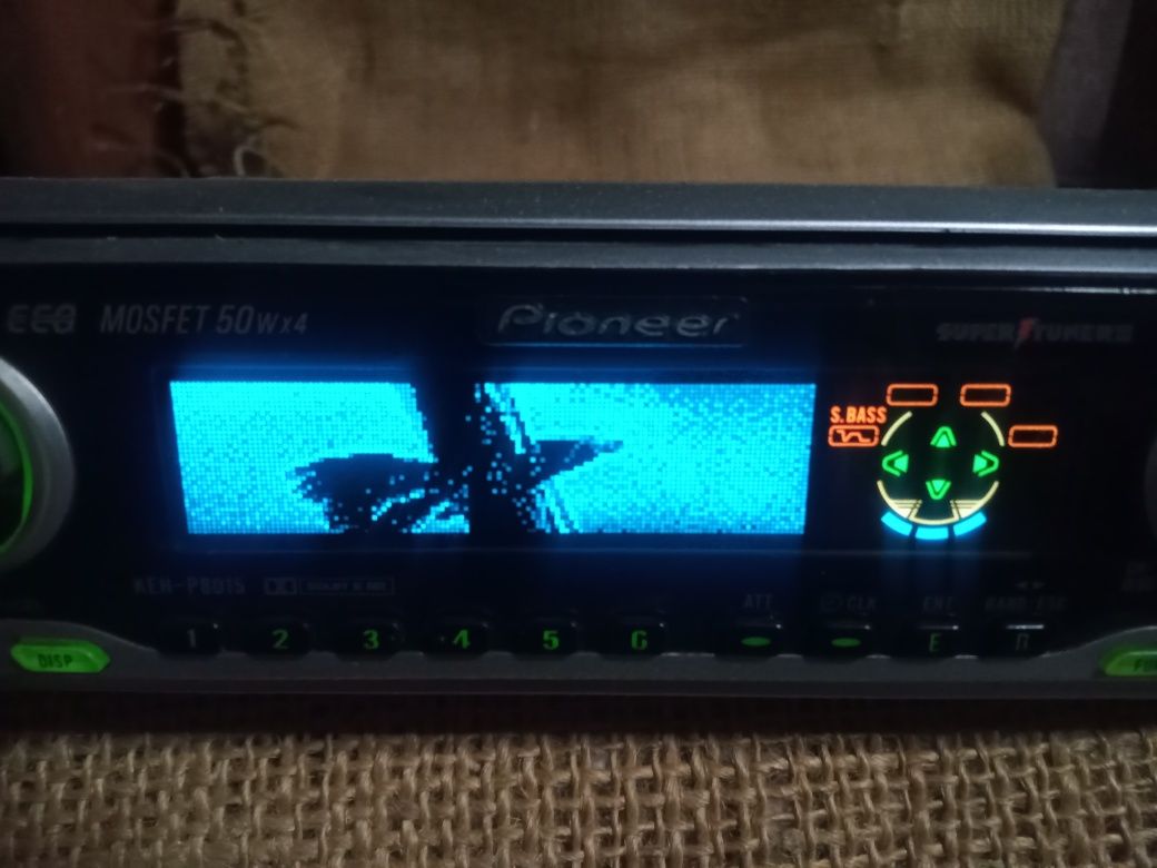 Кассетная магнитола Pioneer KEH-P8015