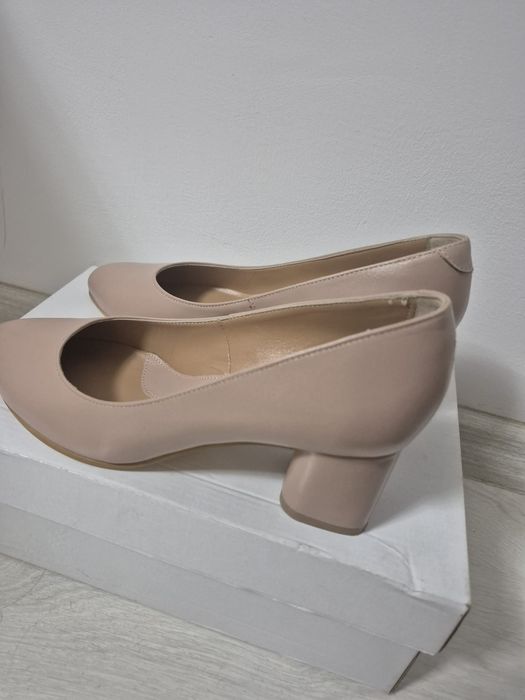 Pantofi dama bej