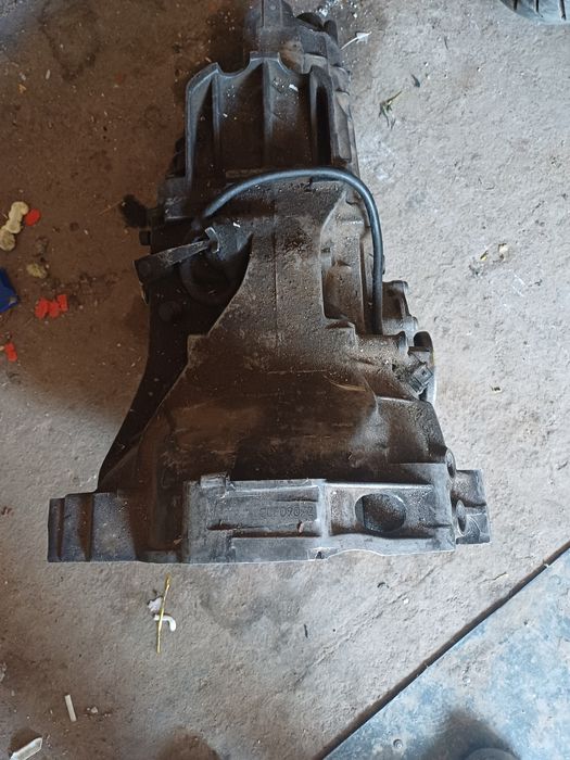 Продам запчасти ауди 80 б4 2.0