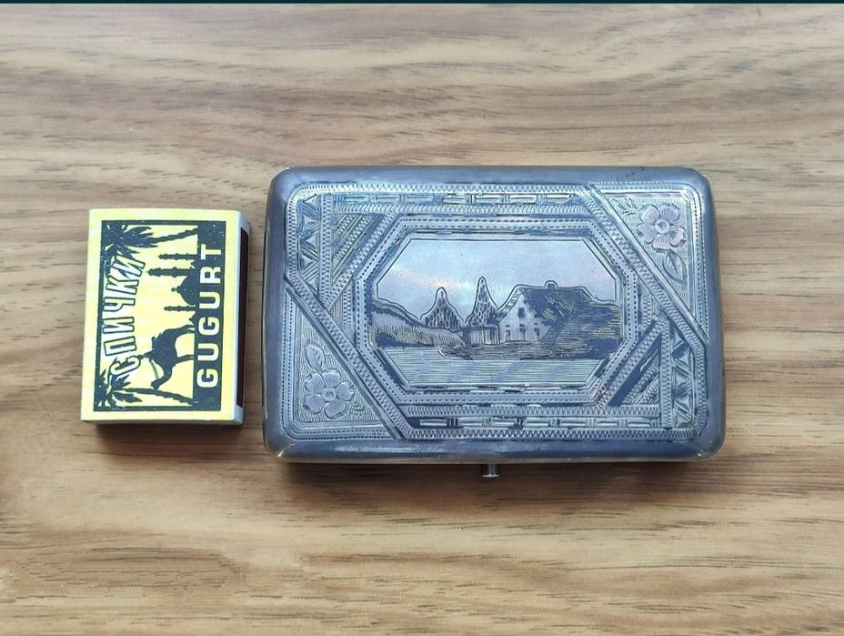 Серебряная табакерка 84 проба