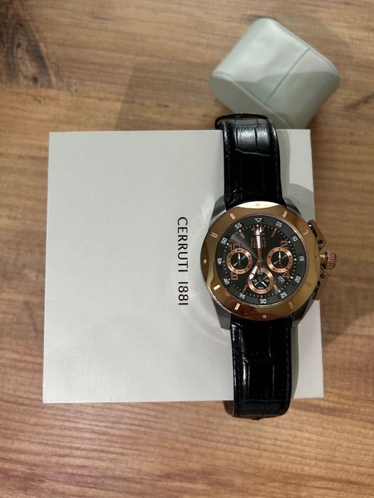 Часовник Cerruti 1881 Pusiano