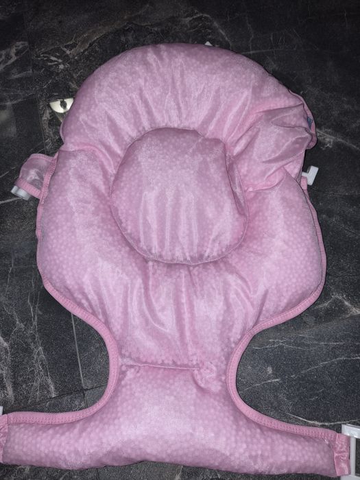 Вана , гнездо и подложка за вана за новородено момиченце