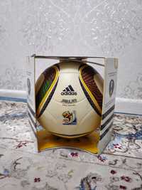Мяч футбольный  с чемпионата 2010 г. Оригинальный