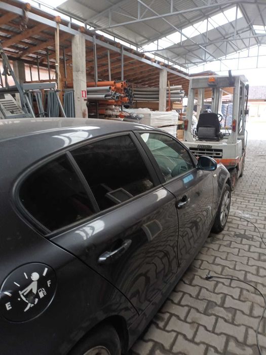 Dezmembrari BMW seria 1 320d