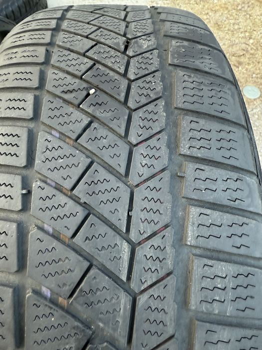 Anvelope iarna 205 50 17 Continental