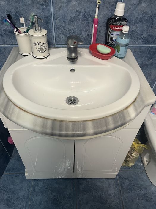 Chiuveta + dulap baie