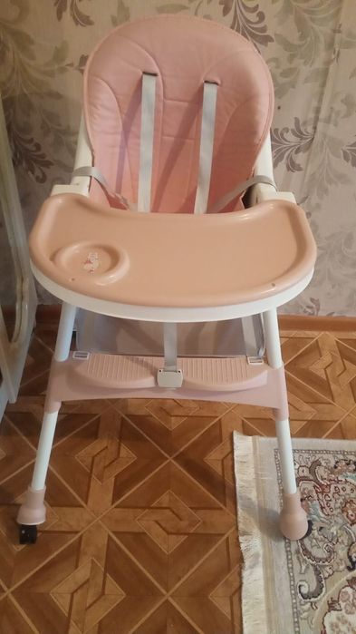 Стульчик для кормления  детей