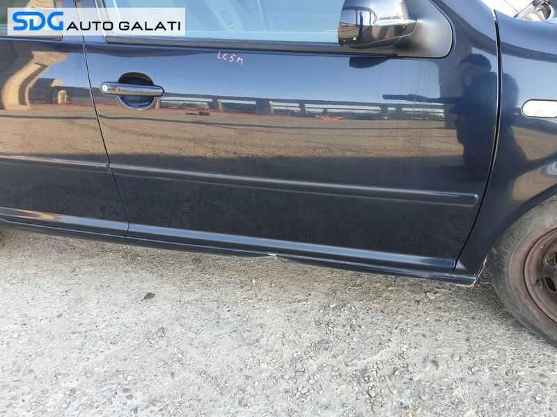 Usa Usi Portiera Portiere Dreapta Fata Dezechipata VW Bora 1999 - 2005 Culoare LC5M