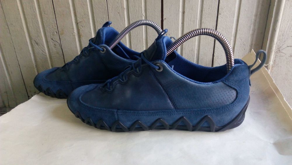 ''ECCO''оригинални кожени сникърси 37 номер