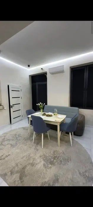 Продается 3 ком квартира в Яккасарайскои районо в Новостройке.