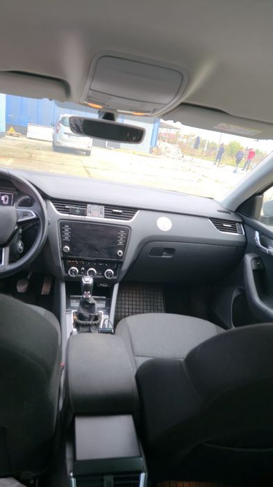 Skoda Octavia 1.6 TDI 2019 – Scaune încălzite, senzori parcare, fiscal