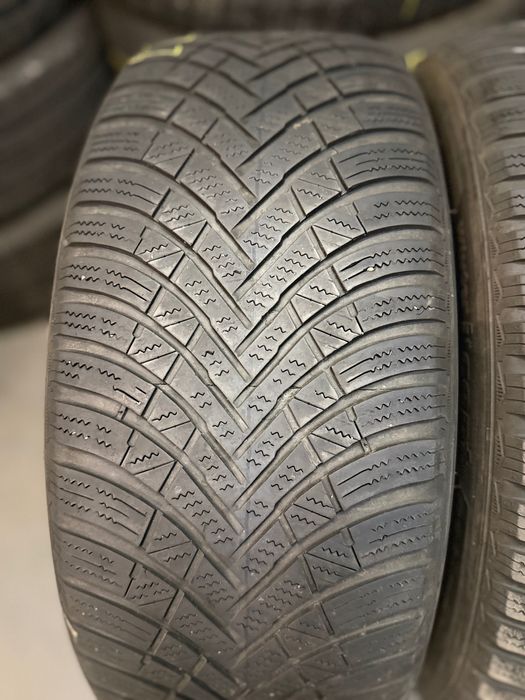 2x 225/50/17 Hankook Iarna, dot 2022, stare foarte buna!